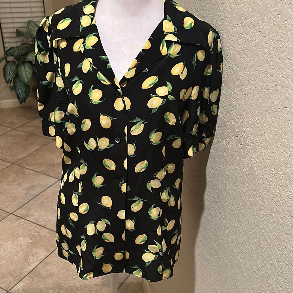 Michael Kors Collection Sz 10 Lemon Print Button Blouse Silk Italian Euro Summer - Picture 2 of 9